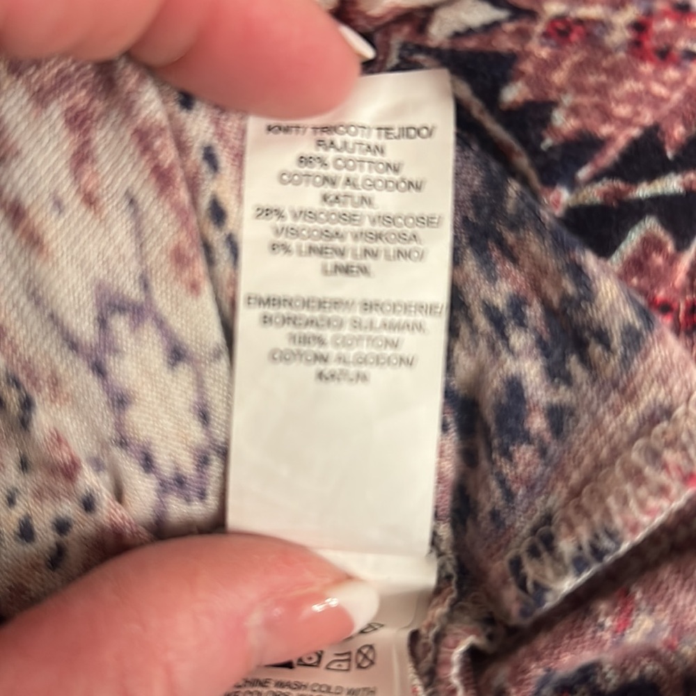 LUCKY🍀BRAND BOHO TOP🌻BEAUTIFUL Colors compliment Unique Design Print🌸Size Medium - Picture 8 of 10